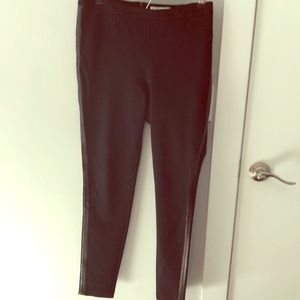 Burberry rear zip wool pants leather trim